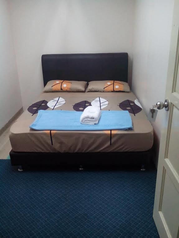 City Residence Shah Alam Hotel Екстер'єр фото
